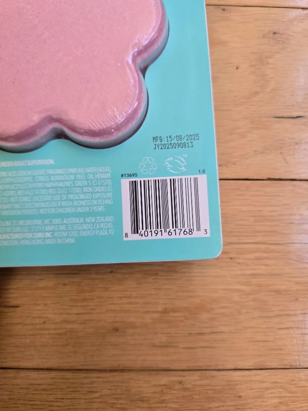 DAISE x Zuru Mini Brands | Bloom Violet & Berry Flower Shaped Fizzy Bath Bomb